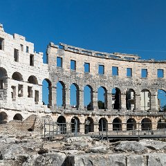 Pula 10