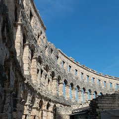 Pula 12