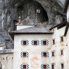 Predjama Castle 3