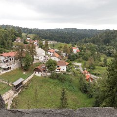 Predjama Castle 5